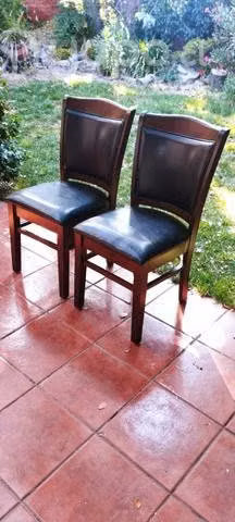 Par de elegantes Sillas de comedor