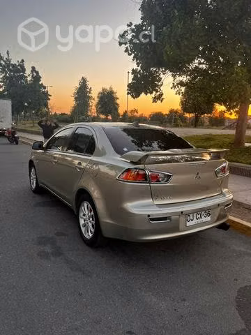 Mitsubishi lancer