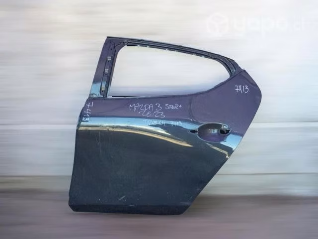 Puerta trasera lh mazda 3 sport 2020-2023