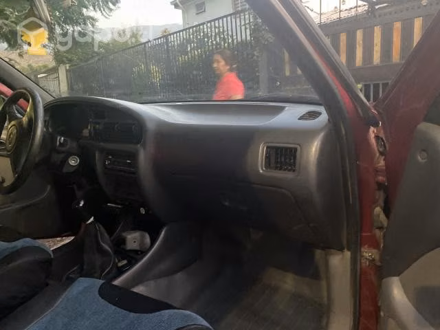 Mazda b 2000 2001