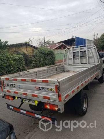 Camioneta kyc x5 plus de 1.900 kilos motor 1.8