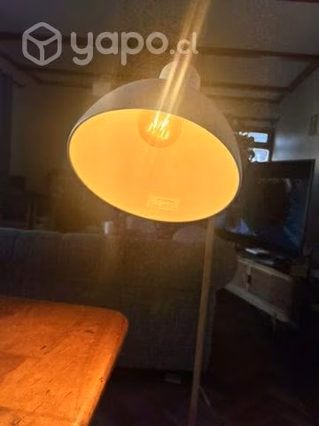 Lámpara de Pie tipo Pixar