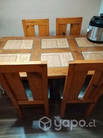 Comedor de madera + 4 sillas - Imagen 3