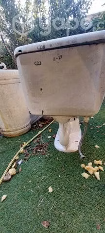 Inodoro blanco