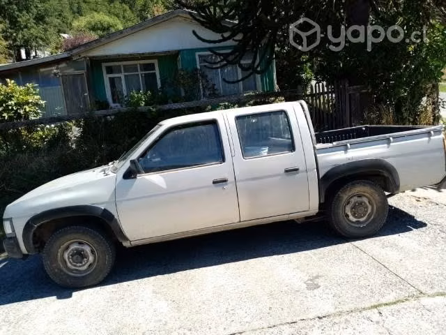 Nissan 1999