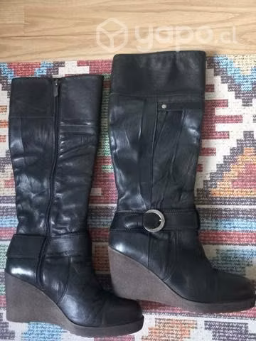 Botas marca 16 horas talla 39 - Imagen 2