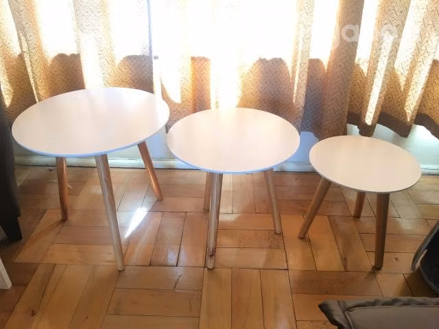 Set 3 mesitas blancas - Imagen 2