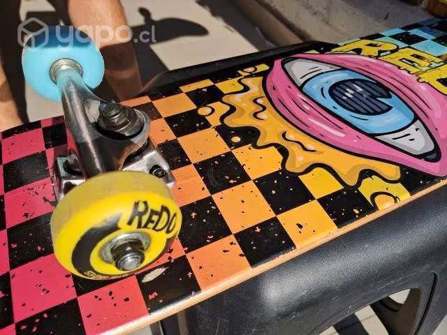 Skateboard profesional ReDo