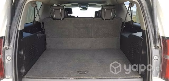 Chevrolet suburban 2016