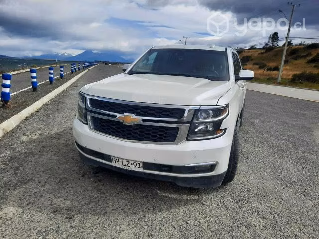 Chevrolet suburban 2016