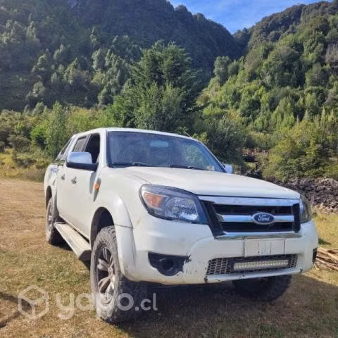 Camioneta ford ranger xlt 4x4