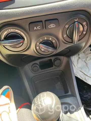 Kia motors rio 2011
