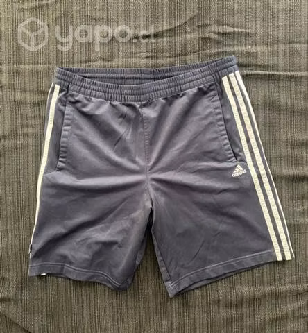 Short deportivo Adidas talla M