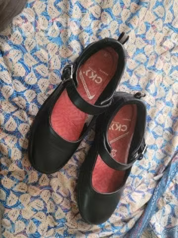 Zapatos de colegio niña