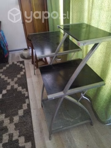 Escritorio grande de aluminio