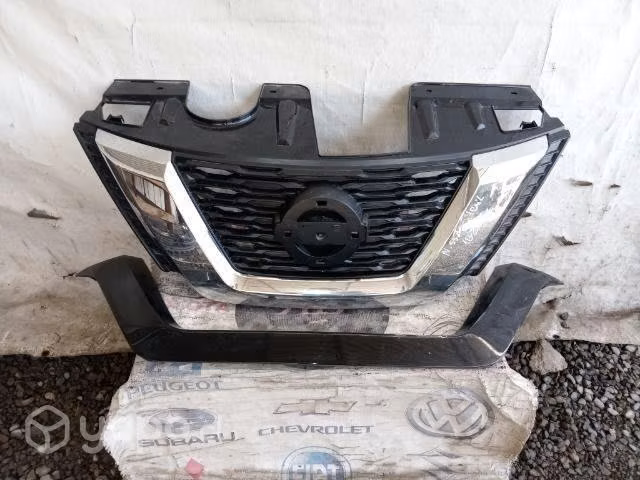 Máscara nissan xtrail original completa