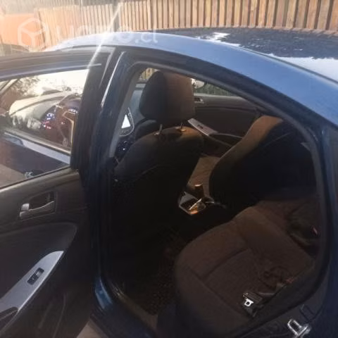 Hyundai accent 2017