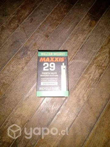 Cámara Maxxis