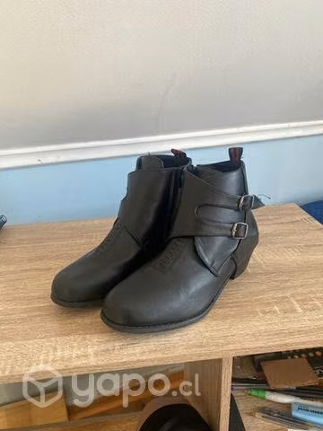 Zapatos de cueca 1 puro uso