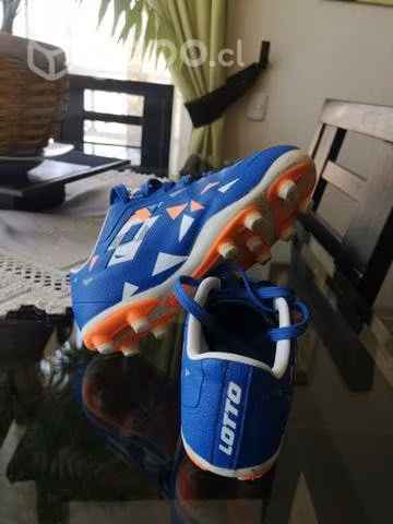 Zapatos de fútbol Lotto talla 30