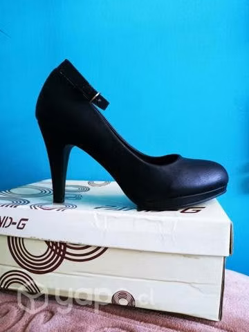 Zapatos negros