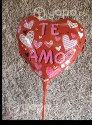 Vendo globos pequeños " Día del Amor "