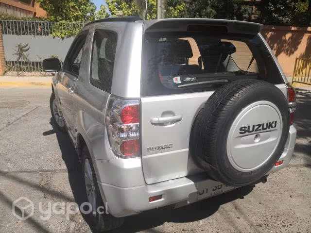 Suzuki grand vitara 2017