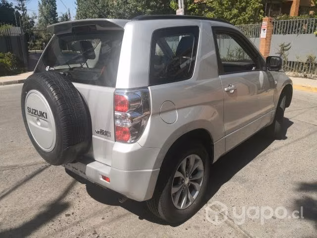 Suzuki grand vitara 2017