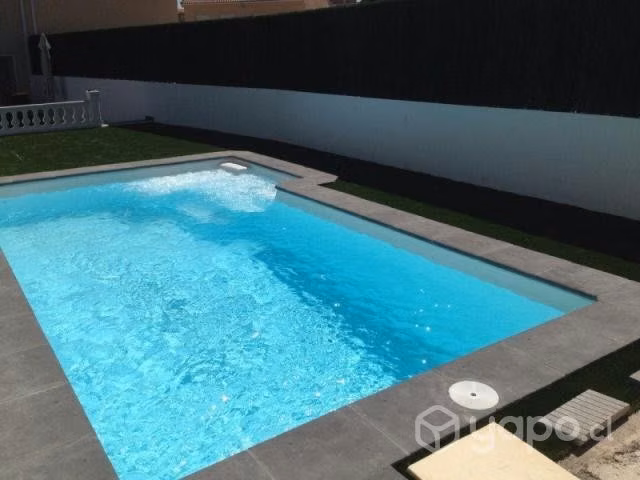 Piscina convencional de hormigon armado