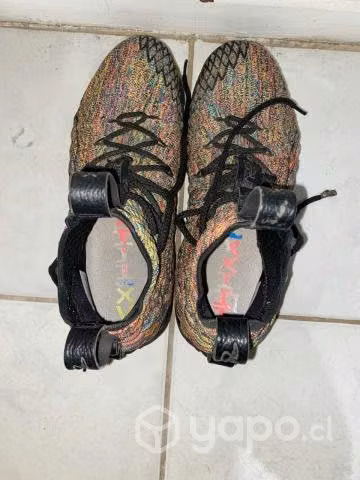 Zapatillas de Basketball Nike LeBron XV Talla 11US