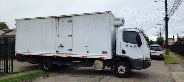 Camion Mercedes Benz Accelo 1016