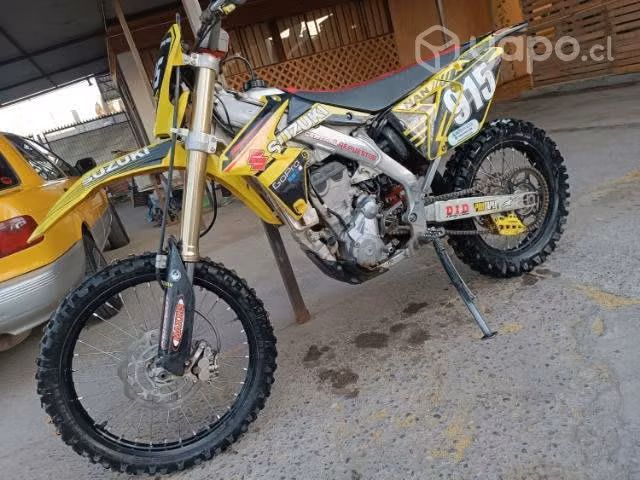 Suzuki RMX 450