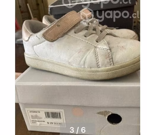 Zapatillas y falda - Imagen 3