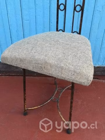 Sillas de fierro
