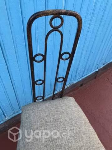 Sillas de fierro