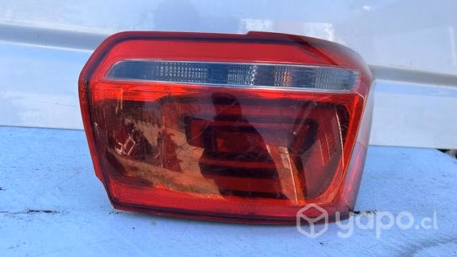 Foco derecho citroen c-elysee (17-22)