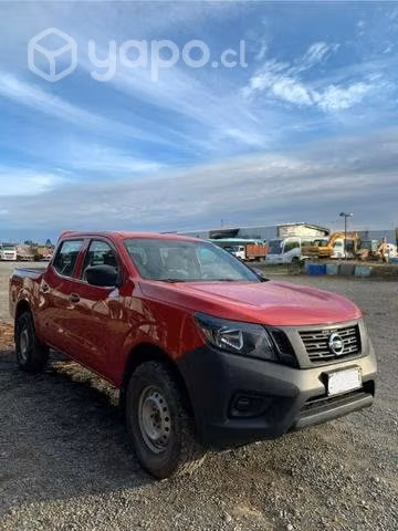 Nissan np300