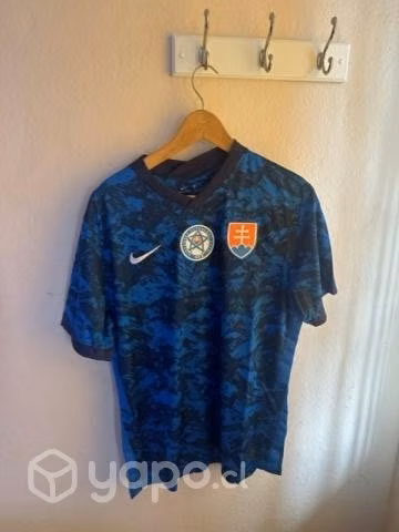 Poleras Futbol Originales II 40.000 c/u XL