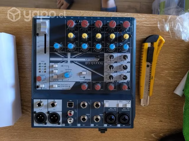 Mixer Análogo Notepad-8FX, Soundcraft