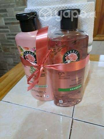 Pack acondicionador, shampoo y toalla - Imagen 3
