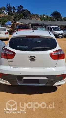 Kia rio 5 ex 1.4 mecanico - Imagen 2