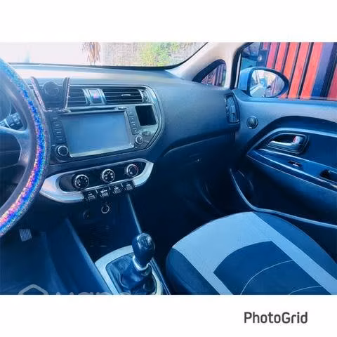 Kia Rio 5, Excelente estado. Impecable - Imagen 4