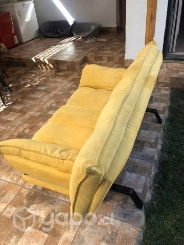 Futon Amarillo en buen estado - Imagen 3