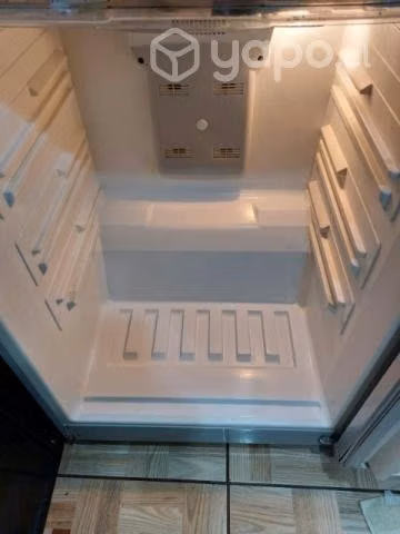 Refrigerador Mademsa altua 700
