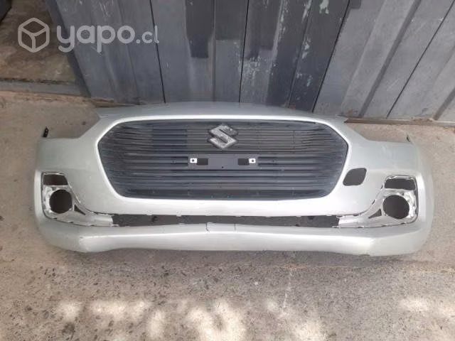 Suzuki Swift parachoque y mascara 18 en adelante
