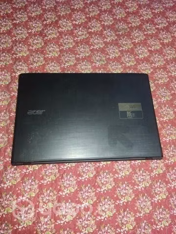 Notebook Acer aspire E5 576g, con cargador origina - Imagen 3