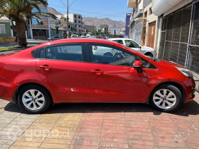 Kia Río 4 automático, full equipo 2016 - Imagen 9