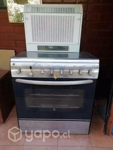 Cocina a gas de 6 platos y campana