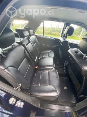 Mercedes Benz ML300 DIESEL