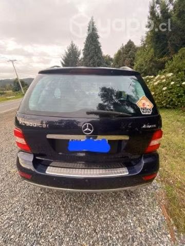 Mercedes Benz ML300 DIESEL
